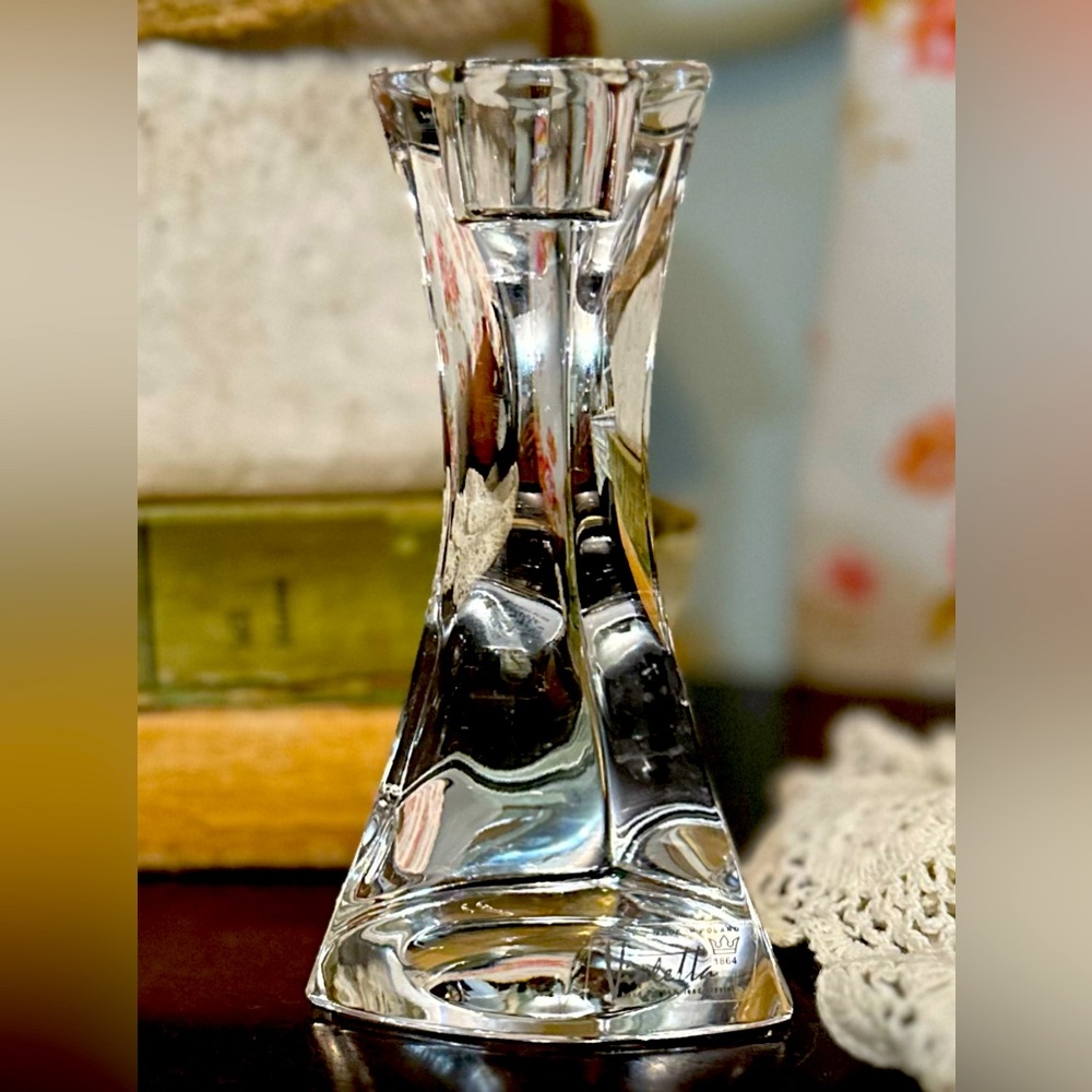 One Violetta Hand Cut 24% Land Crystal Made in Poland 1864 candle holder